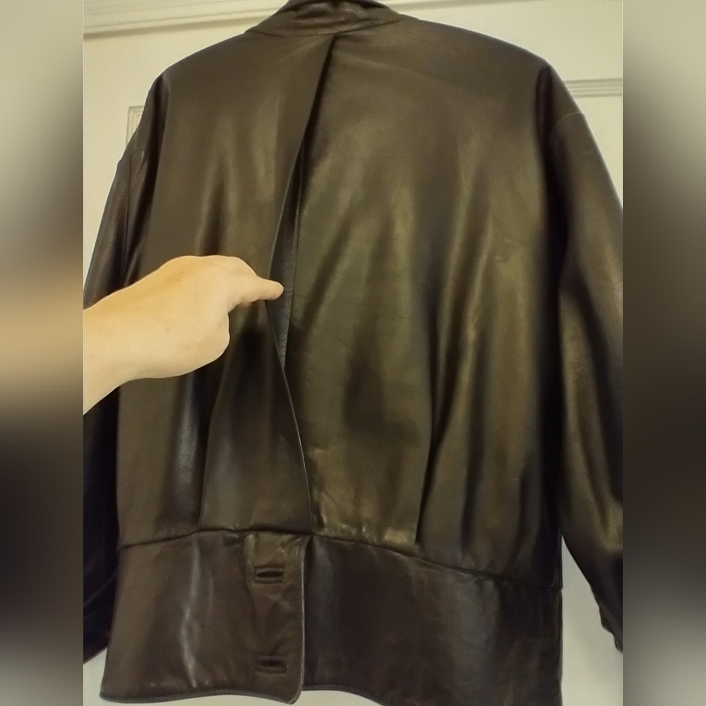 Vintage Designer Leather jacket - Picture 9 of 15